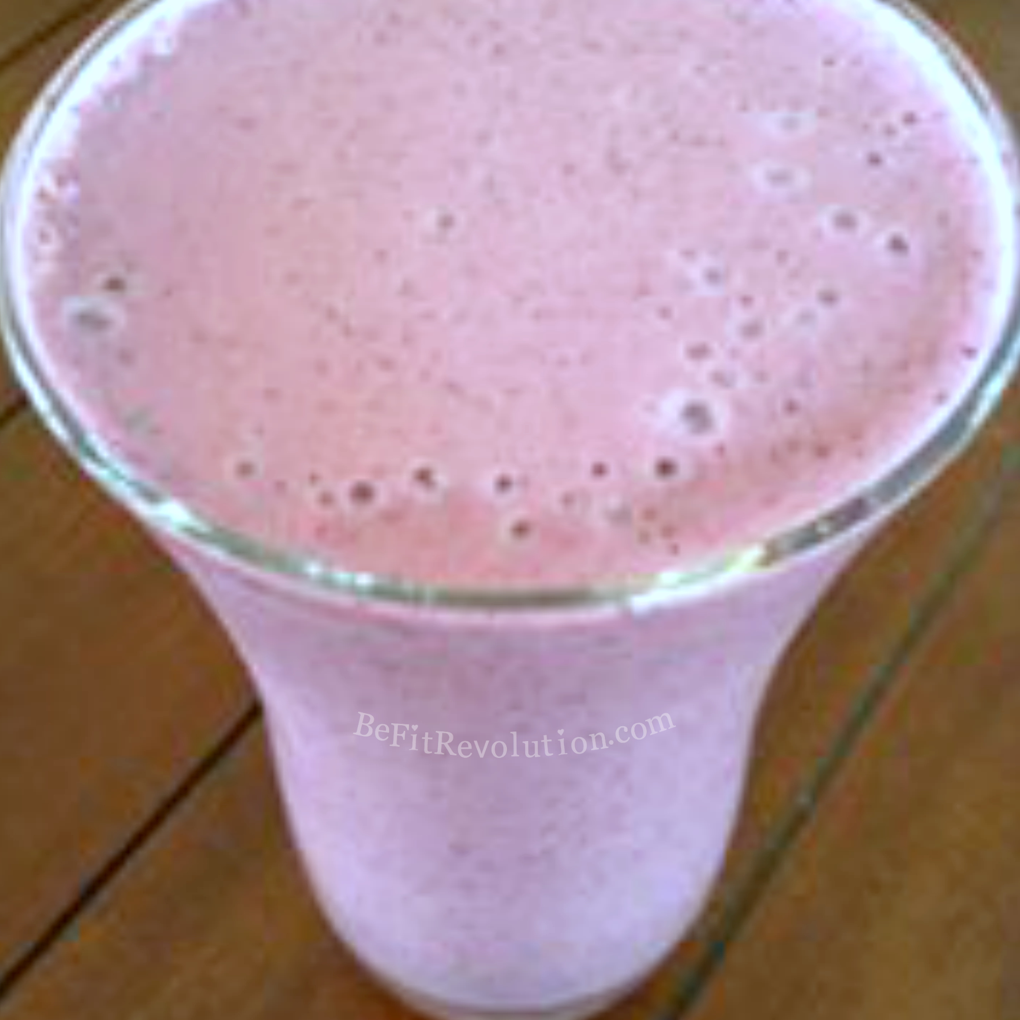 picture of blueberry jam yogurt shake