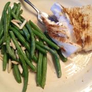 picture of simple cajun halibut and green beans